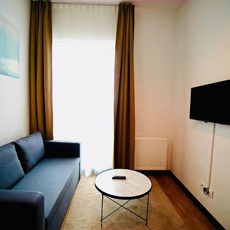 Bk Aparthotel Praga - National Stadium - Comfortable Apartment For 4 People Warsaw Luaran gambar
