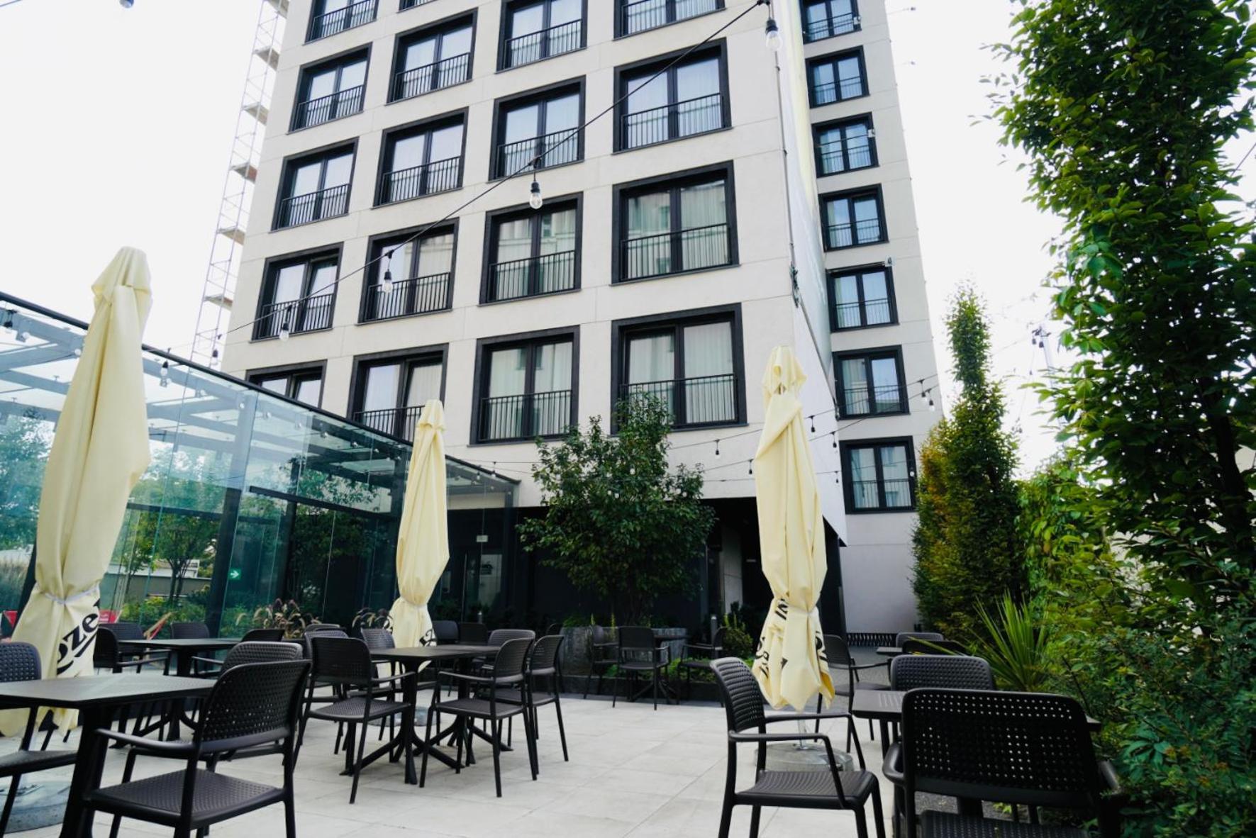 Bk Aparthotel Praga - National Stadium - Comfortable Apartment For 4 People Warsaw Luaran gambar