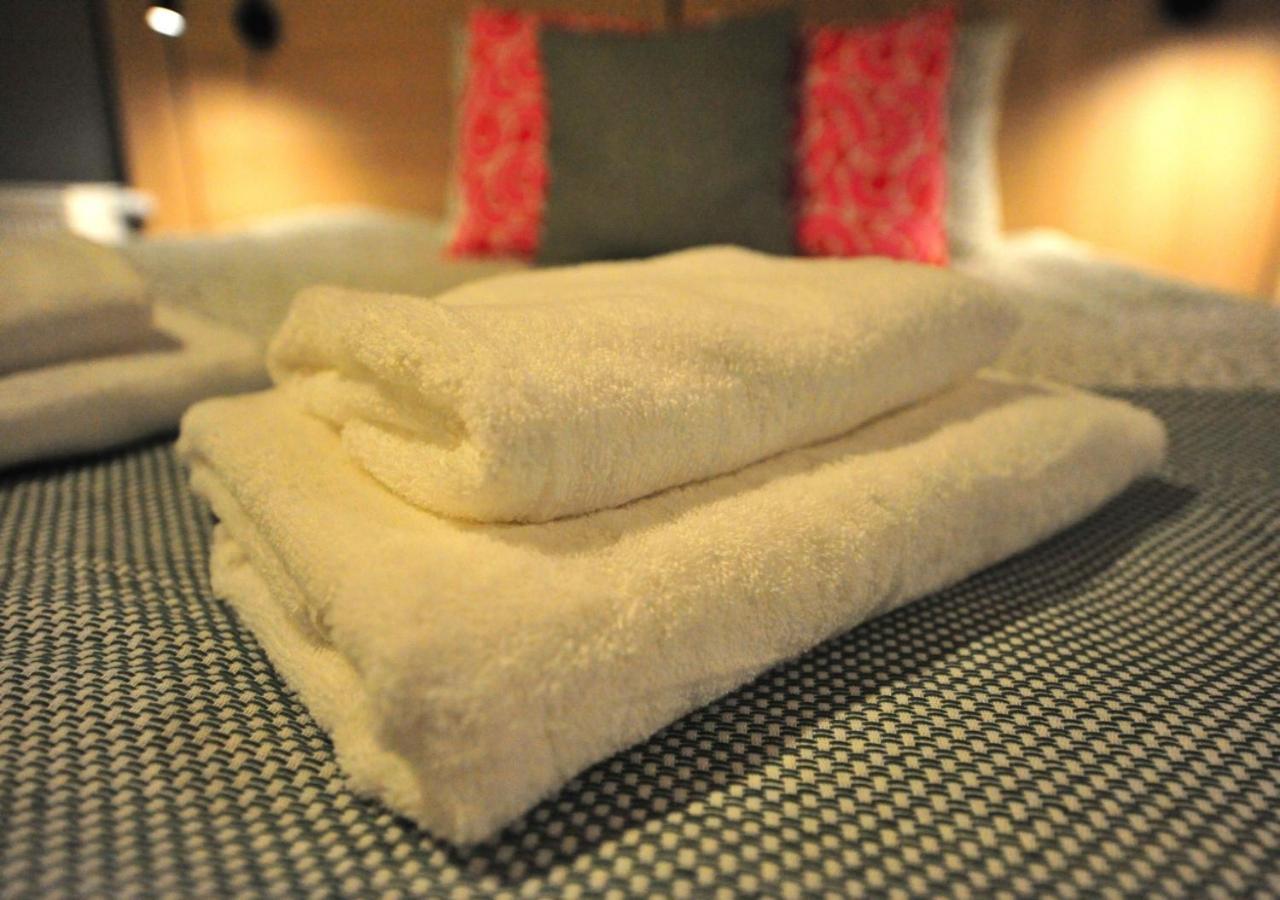 Bk Aparthotel Praga - National Stadium - Comfortable Apartment For 4 People Warsaw Luaran gambar